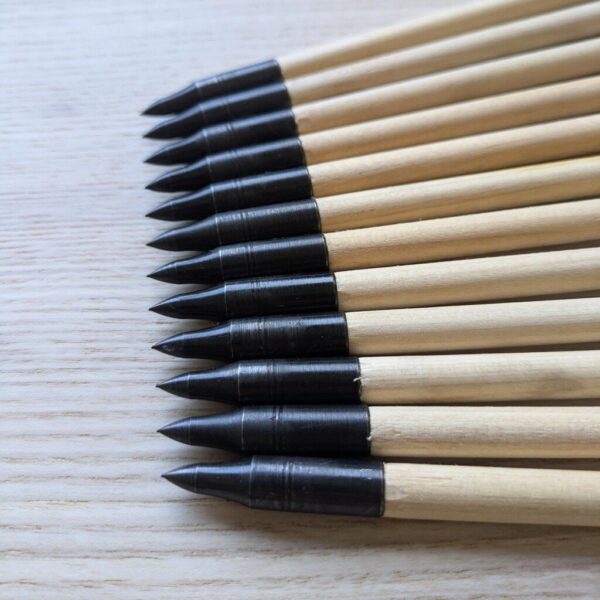 Classic Wooden Arrows (12 pcs) - Image 3
