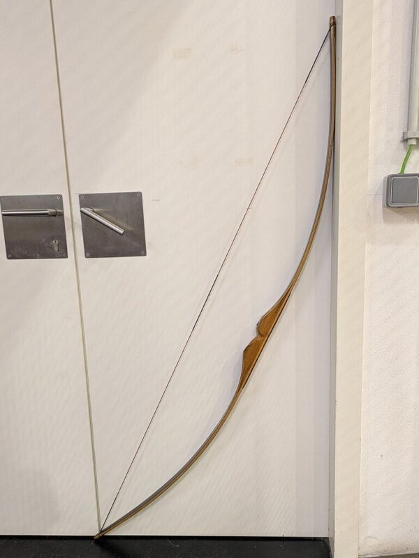 Modern Long Bow Sam Wha Archery, Korea, 55#